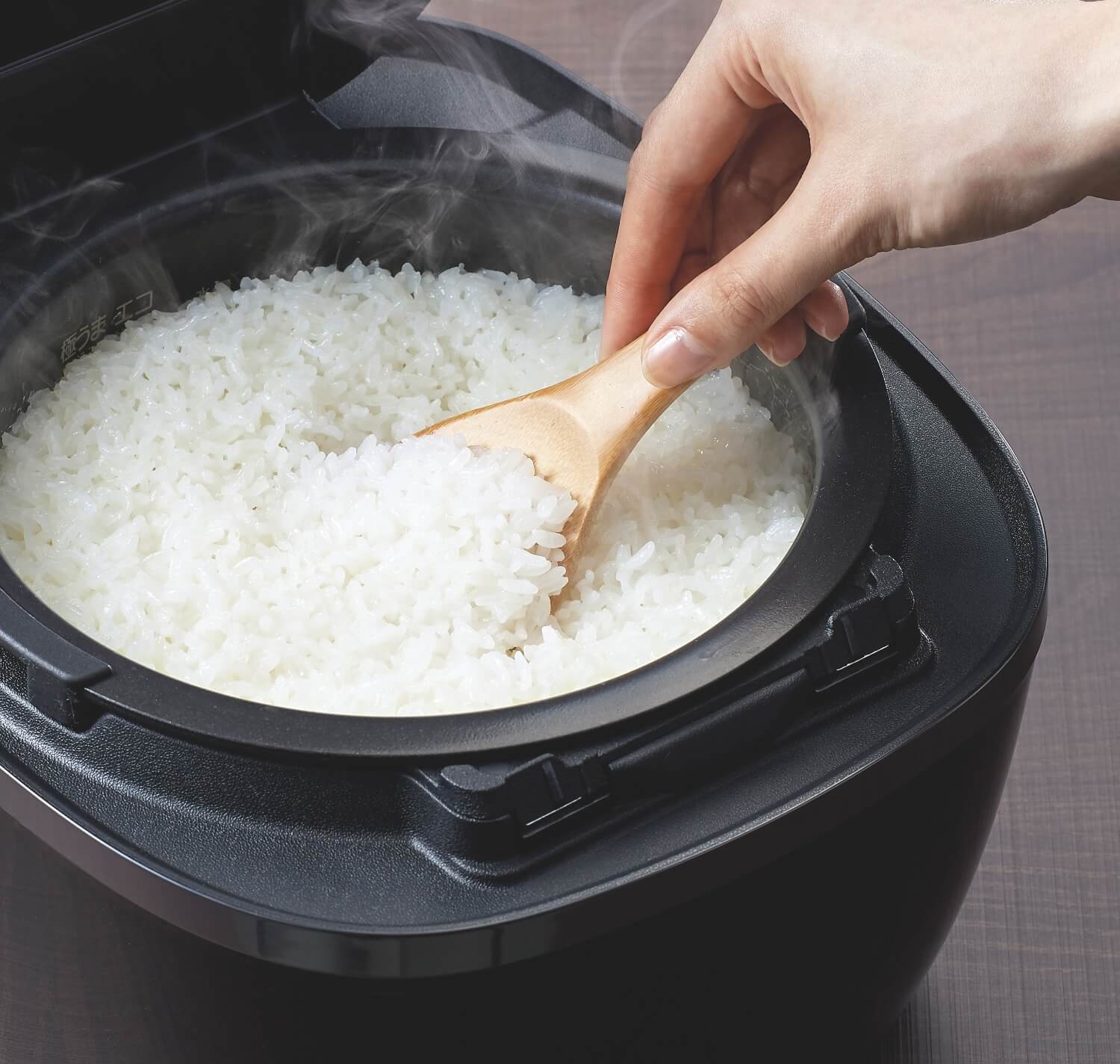 Pressure IH Rice Cooker (炊きたて) ご泡火炊き JPI-X100/X180 - Tiger-Corporation