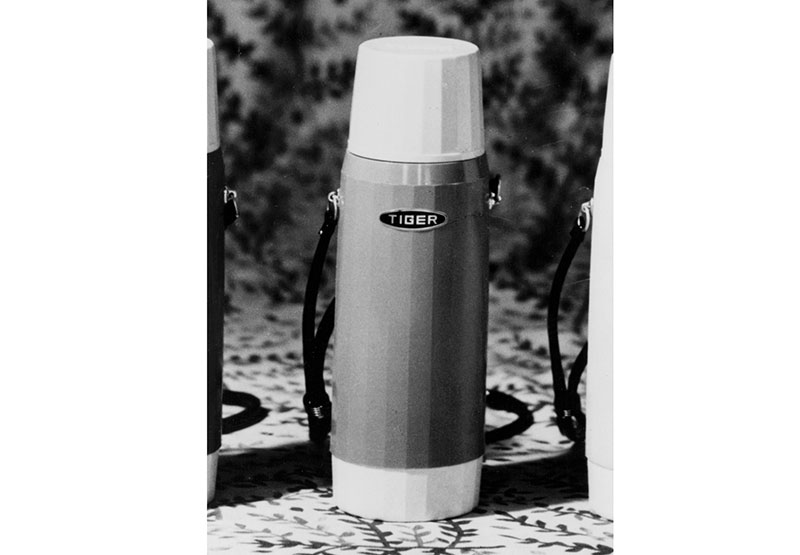 TIGER Non-Electric Stainless Steel Thermal Air Pot Beverage