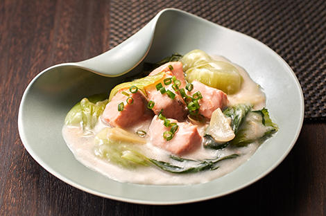 Bok choy and salmon simmered in cream sauce
