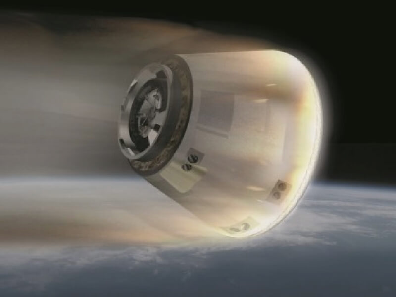Image of HTV Small Re-entry Capsule re-entering the atmosphere(provided by JAXA)
