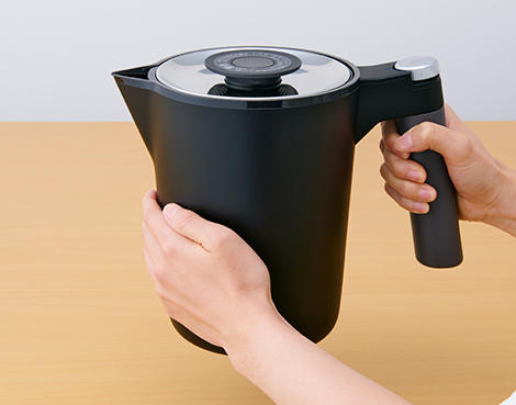Safe design that prevents the main body from getting hot easily