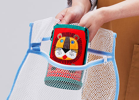 Machine-washable sturdy pouch