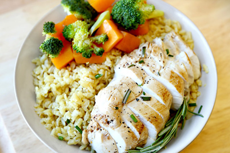 Chicken with rice and vegetables