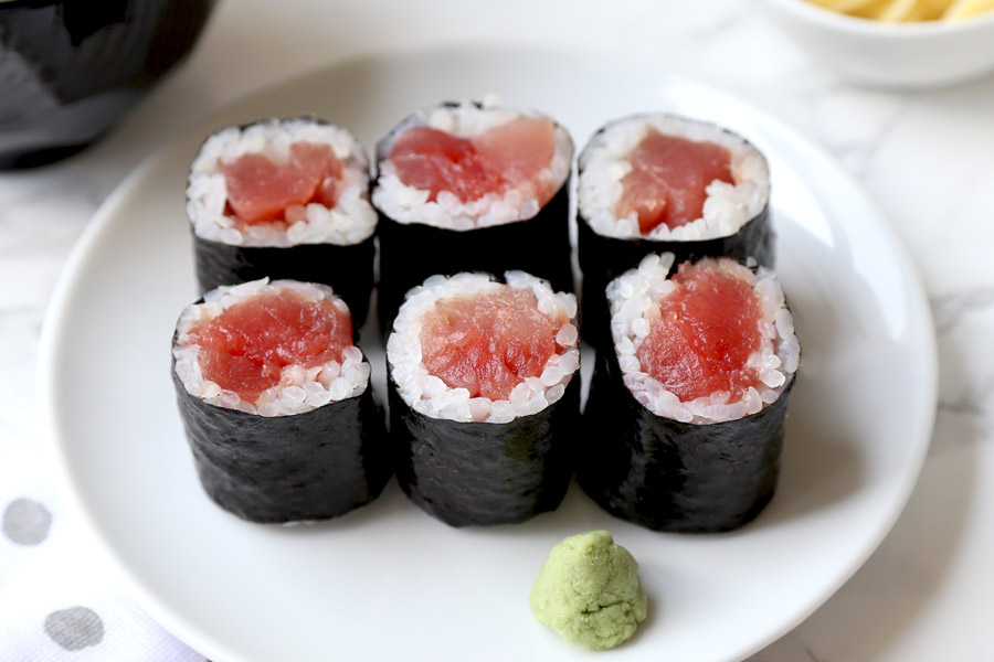 TEKKA MAKI (TUNA ROLL)