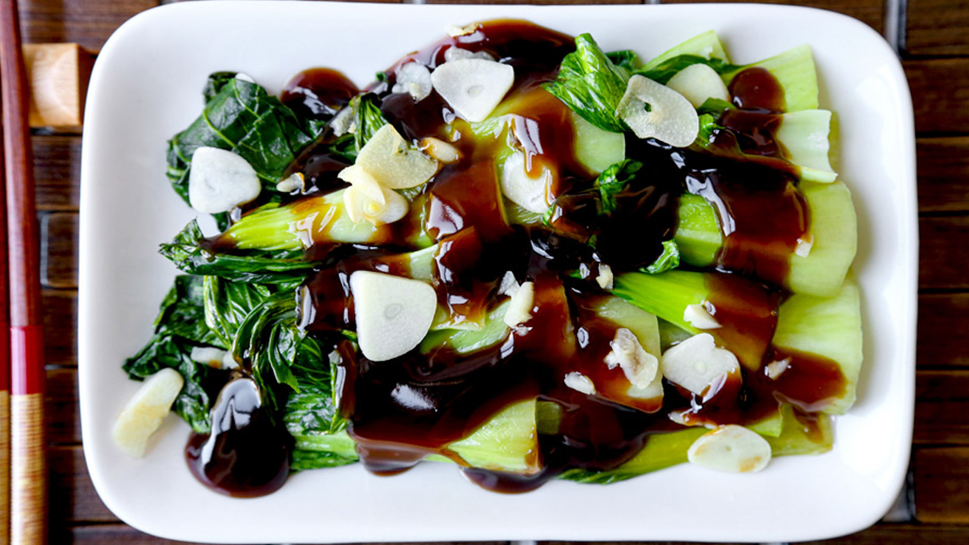 Baby Bok Choy with Garlic and Oyster Sauce